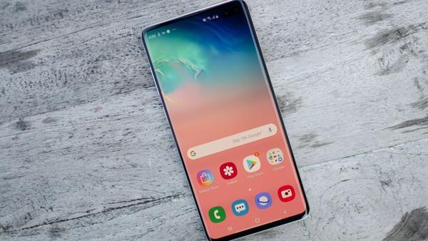 FCC onayı alan Samsung Galaxy S10 Lite için geri sayım başladı